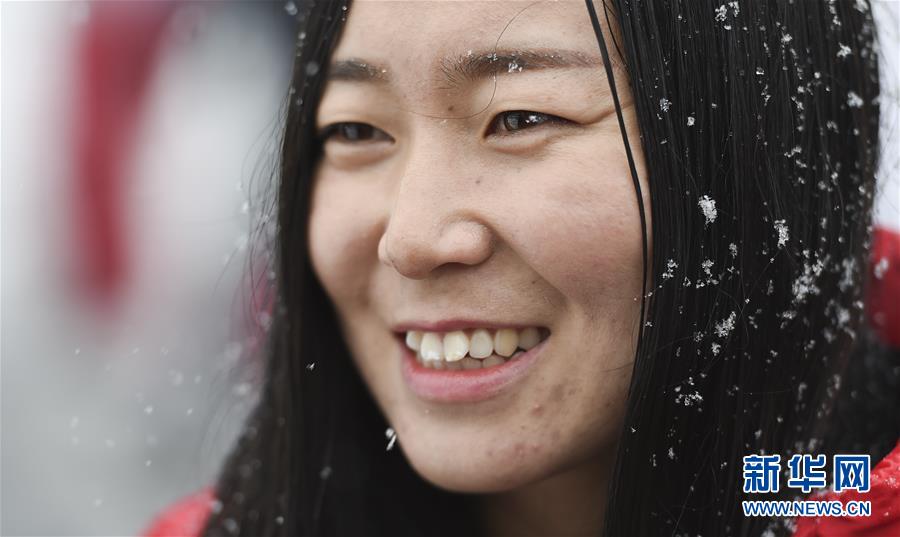 （冬残奥会）（5）中国体育代表团举行升旗仪式