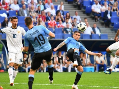  乌拉圭3-0完胜东道主俄罗斯锁定小组第一