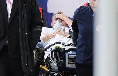 欧洲杯焦点惊魂一幕埃里克森突然晕厥救治及时转危为安