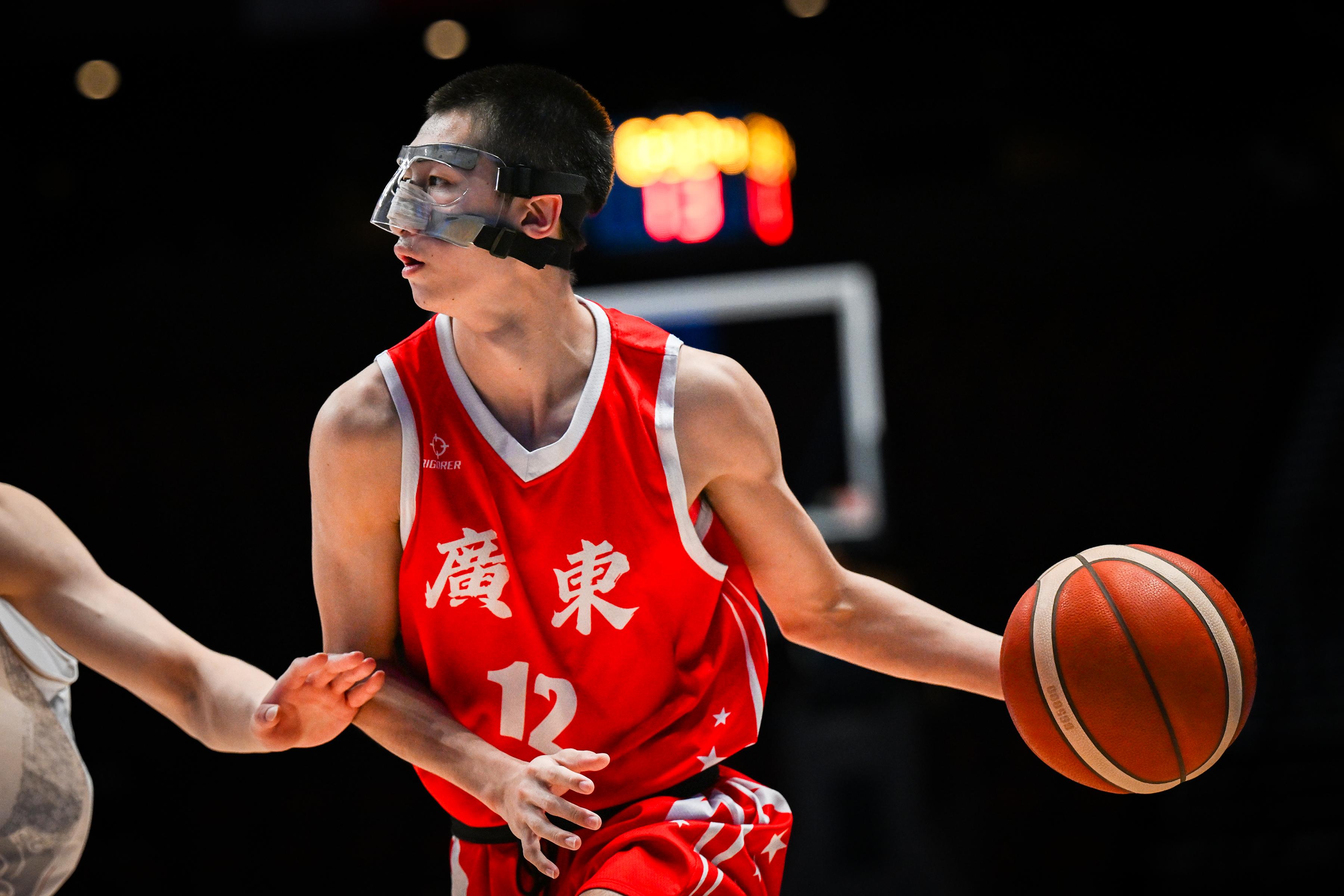 图片[1]-寸头明志，团队为王：广东U18男篮靠拼劲赢下巅峰对决｜全运观察-上淘有品虚拟资源下载