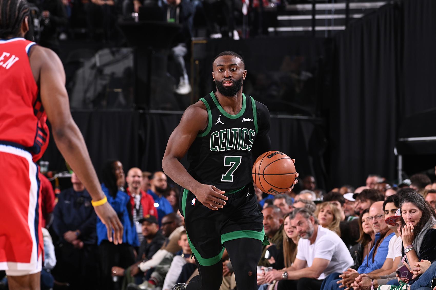 半岛体育官方平台_英超NBA赛事直播_电竞赛事数据分析【NBA】布朗砍50分率“绿衫军”大胜快船连胜记录遭终结